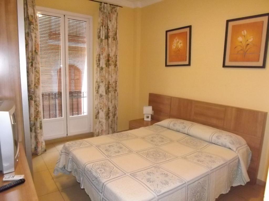 Hostal Costa Azul Granada Szoba fotó